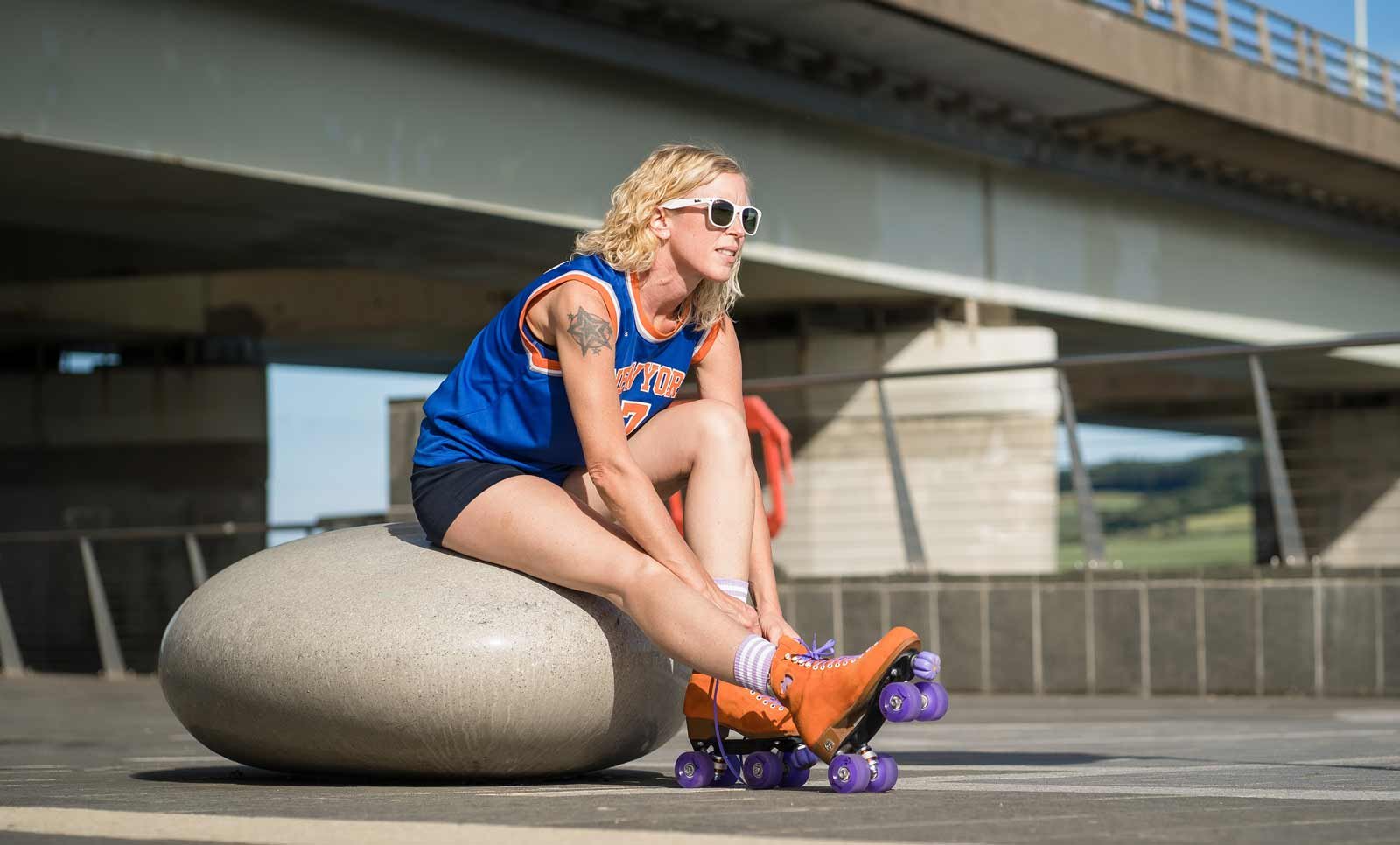 Tourism Photography - Roller skating on the waterfront